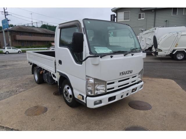 ISUZU ELF 2013