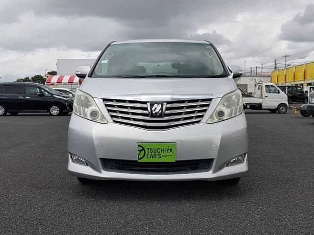 TOYOTA ALPHARD 2009