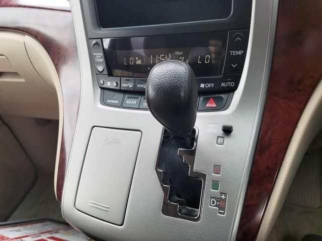 TOYOTA ALPHARD 2009