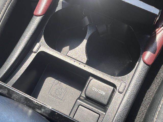 TOYOTA HARRIER 2WD 2017