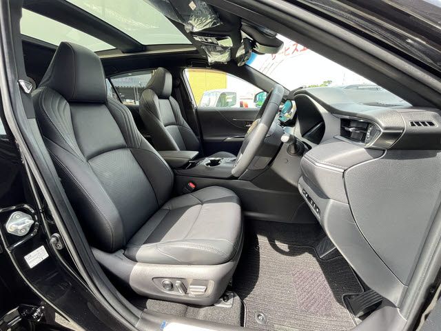 TOYOTA HARRIER HYBRID 2024