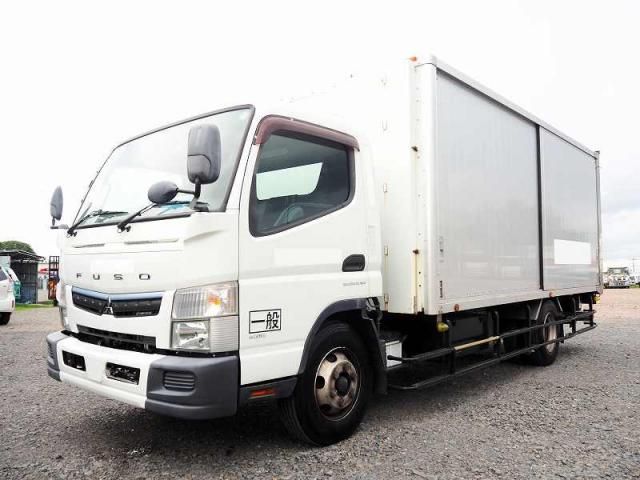 MITSUBISHI CANTER 2017
