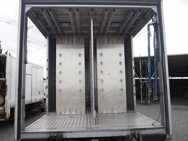 MITSUBISHI CANTER 2017