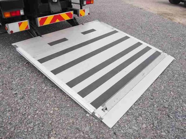 MITSUBISHI CANTER 2017