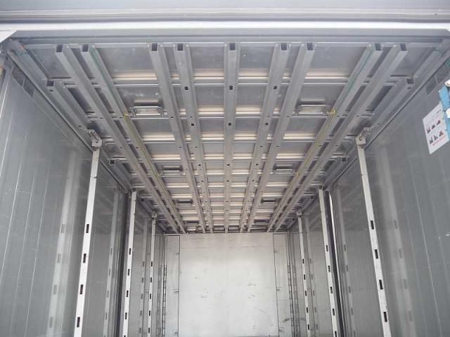 MITSUBISHI CANTER 2017