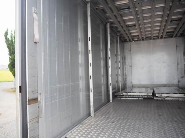 MITSUBISHI CANTER 2017