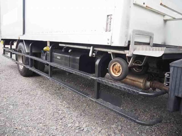 MITSUBISHI CANTER 2017