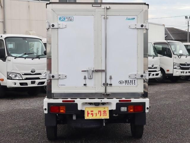 DAIHATSU HIJET truck 2023