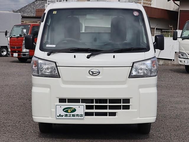 DAIHATSU HIJET truck 4WD 2023