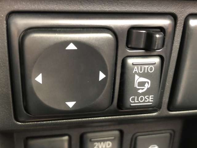 NISSAN JUKE 4WD 2015