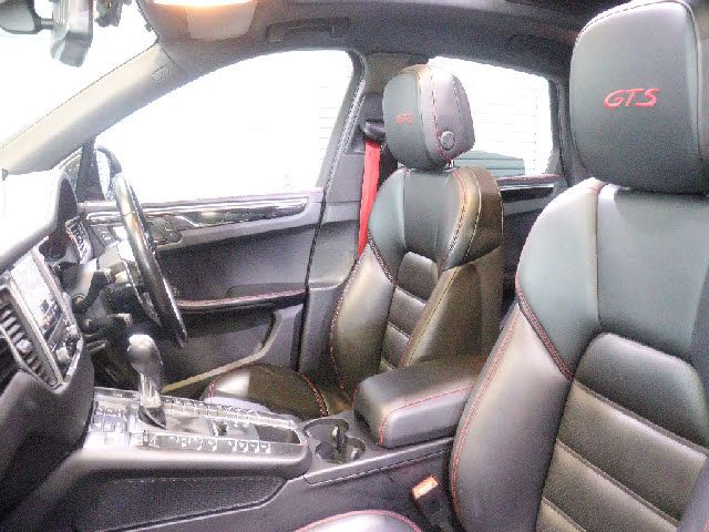 PORSCHE PORSCHE Macan 2017