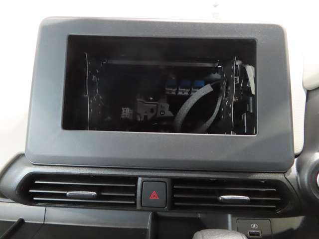 MITSUBISHI eK WAGON 2025