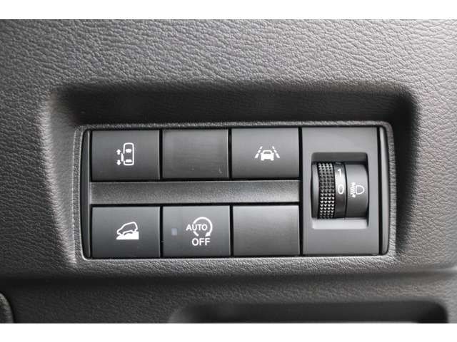 MITSUBISHI DELICA MINI 2025