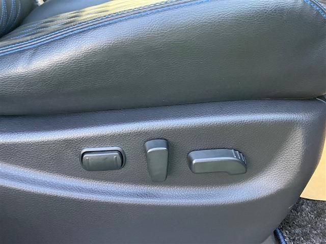 NISSAN ELGRAND  4WD 2020