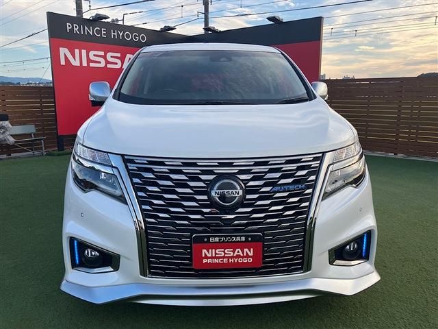 NISSAN ELGRAND  4WD 2020