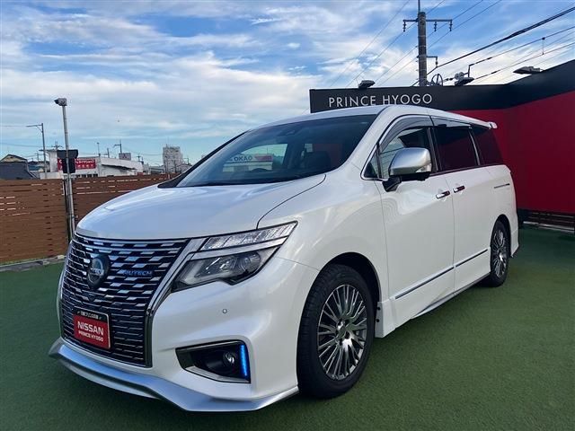 NISSAN ELGRAND  4WD 2020
