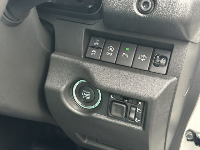 SUZUKI JIMNY NOMADE 2025