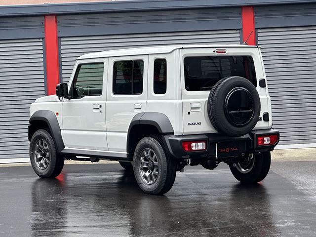 SUZUKI JIMNY NOMADE 2025