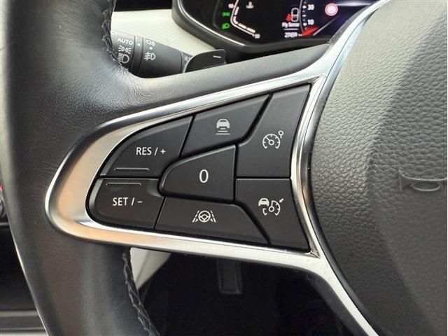 RENAULT RENAULT LUTECIA 2021