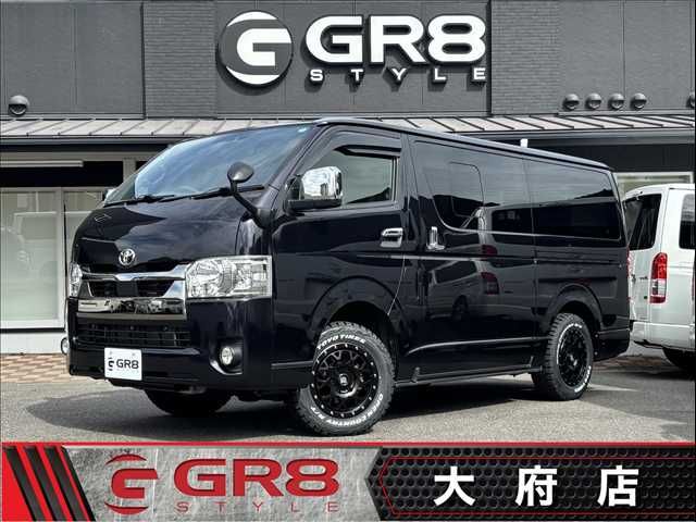 TOYOTA HIACE van 4WD 2022