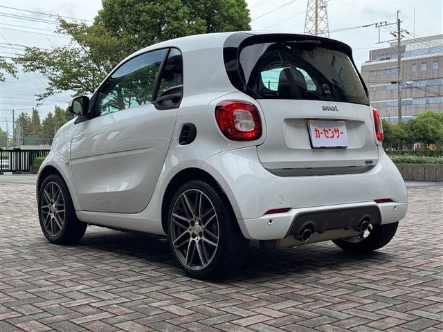 MCC SMART FORTWO coupe 2017