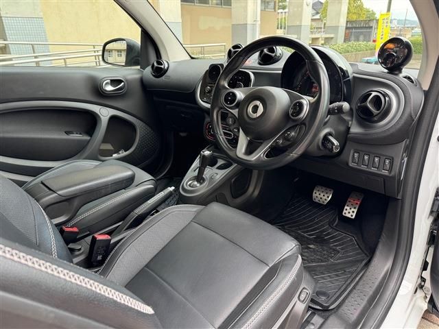 MCC SMART FORTWO coupe 2017