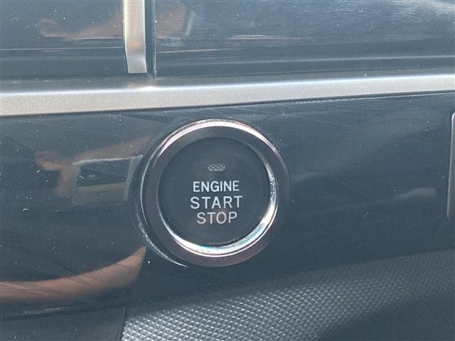 TOYOTA ESTIMA  4WD 2013