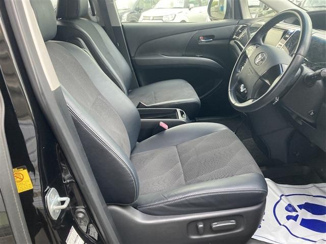 TOYOTA ESTIMA  4WD 2013