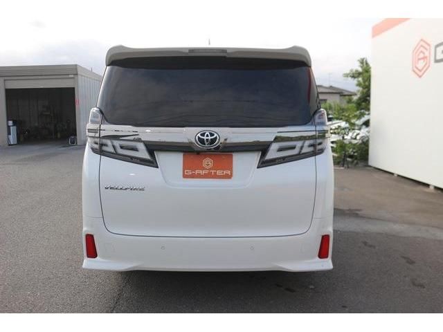 TOYOTA VELLFIRE 2019