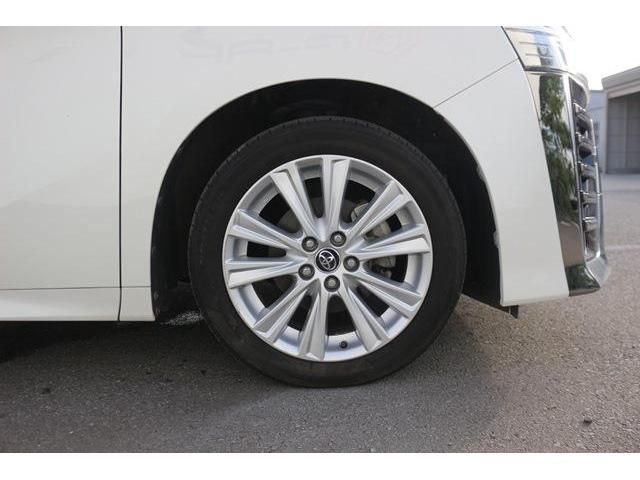 TOYOTA VELLFIRE 2019