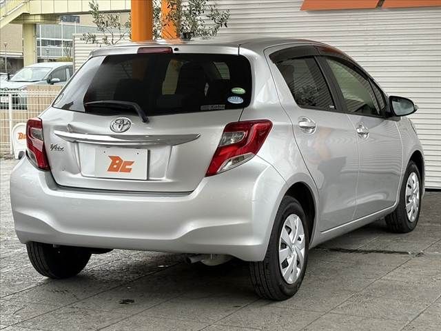 TOYOTA VITZ 2014