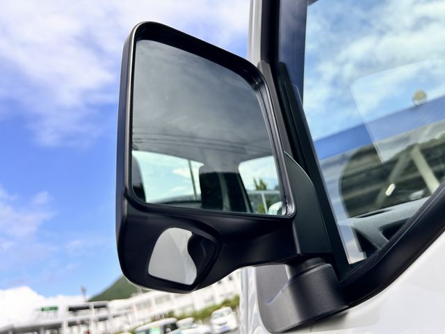 DAIHATSU HIJET truck 2025