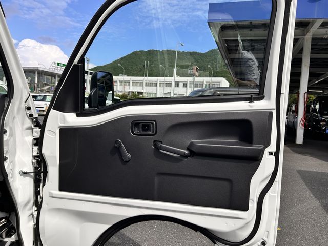 DAIHATSU HIJET truck 2025