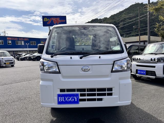 DAIHATSU HIJET truck 2025