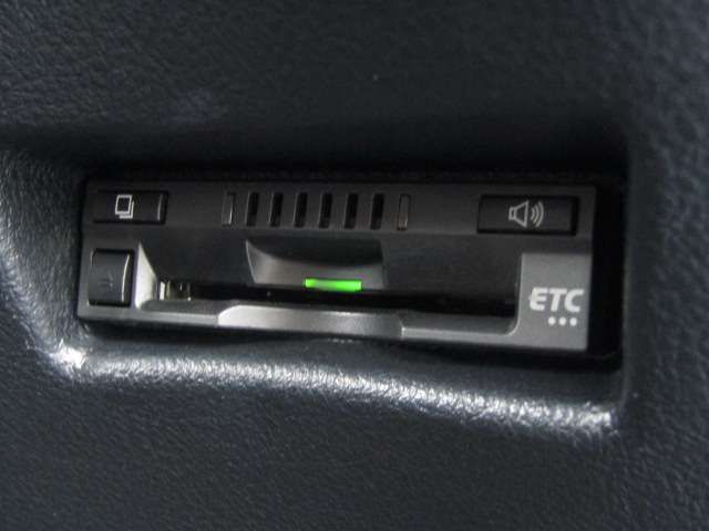 TOYOTA SIENTA HYBRID 2019