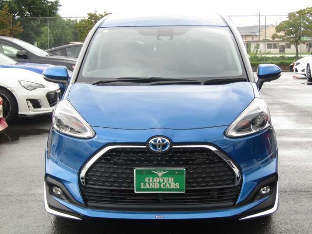 TOYOTA SIENTA HYBRID 2019