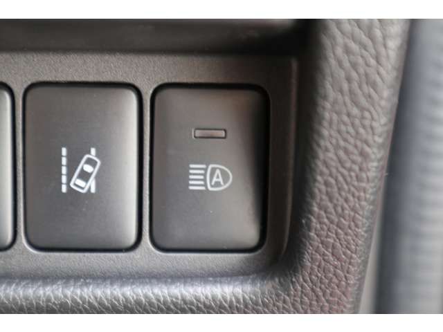 NISSAN DAYZ ROOX 4WD 2018