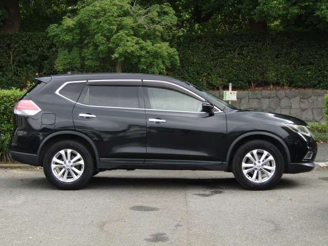 NISSAN X-TRAIL 2WD 2017