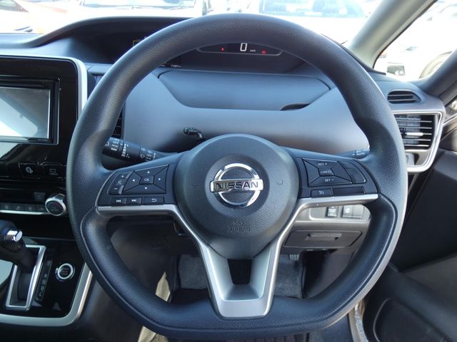 NISSAN SERENA  S-HYBRID 2016