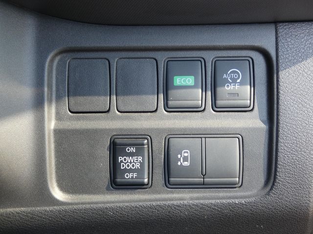 NISSAN SERENA  S-HYBRID 2016