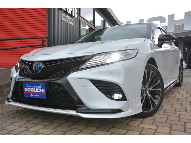 TOYOTA CAMRY HYBRID 2019