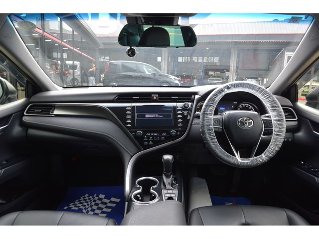 TOYOTA CAMRY HYBRID 2019