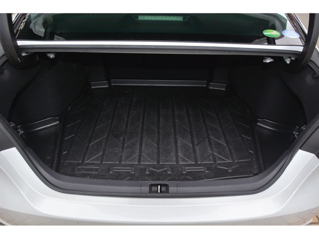 TOYOTA CAMRY HYBRID 2019