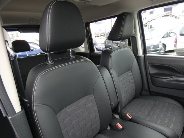 MITSUBISHI DELICA MINI 2024