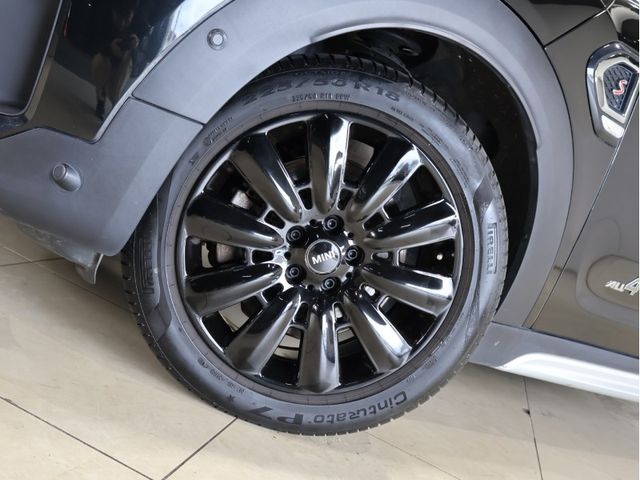 BMW MINI COOPER SD CROSSOVER 2023