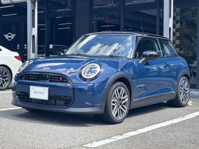 BMW MINI COOPER 2025