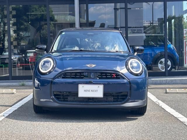 BMW MINI COOPER 2025