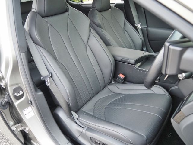 TOYOTA LEXUS ES300h 2022