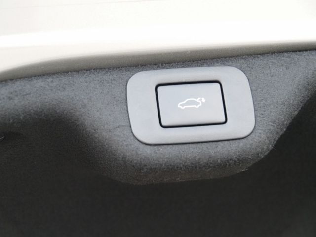 TOYOTA LEXUS ES300h 2022