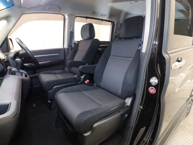 HONDA STEPWAGON SPADA 2015